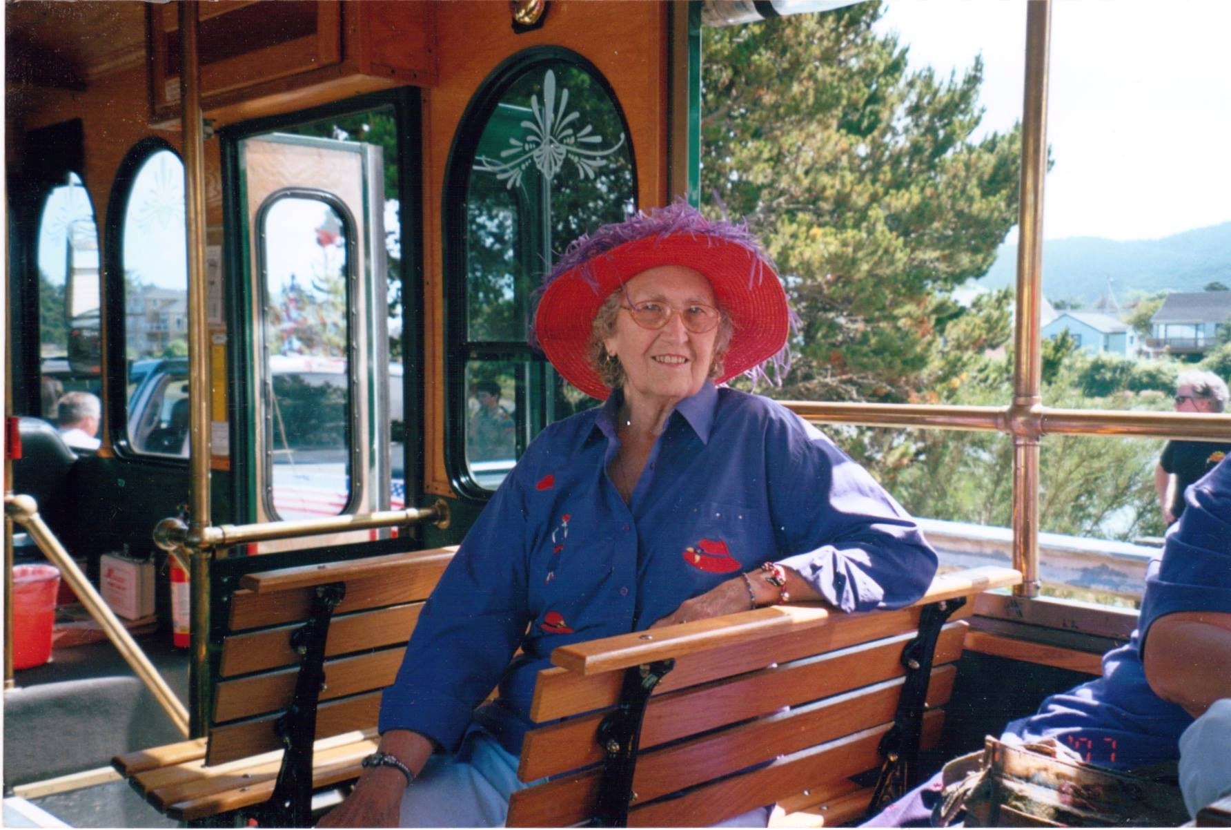 Obituary of Mildred Viola Moebius