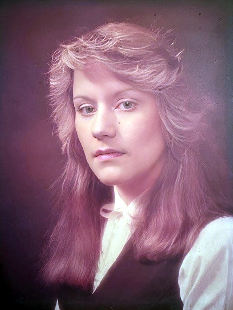 Obituary of Cynda Joyce Holden