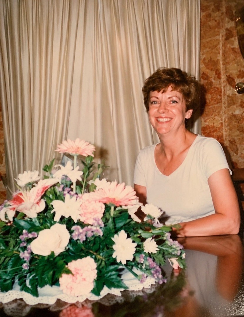 Obituary of Carolyn Claire Crump