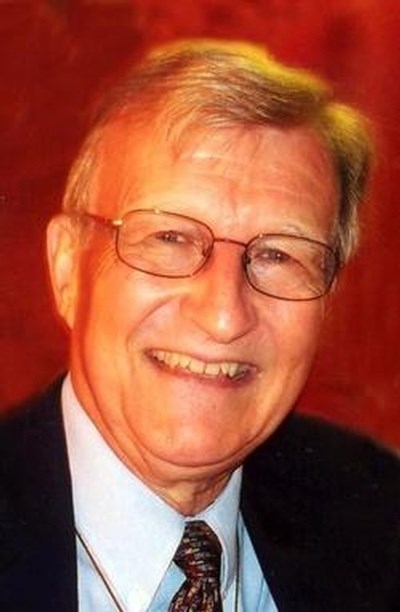 Obituary of Robin Clark Smith