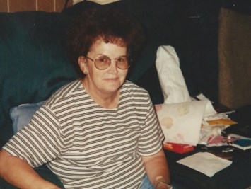 Avis de décès de Sue Bennett Ealum