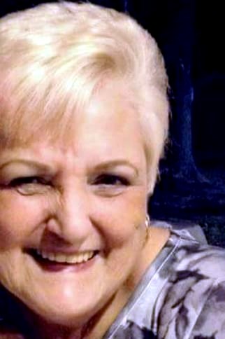 Obituary of Linda Gail Connor-Waddington