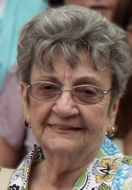 Obituary of Carmen Benavides Diaz