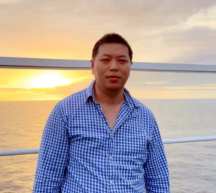 Obituary of Xiangqing Zheng