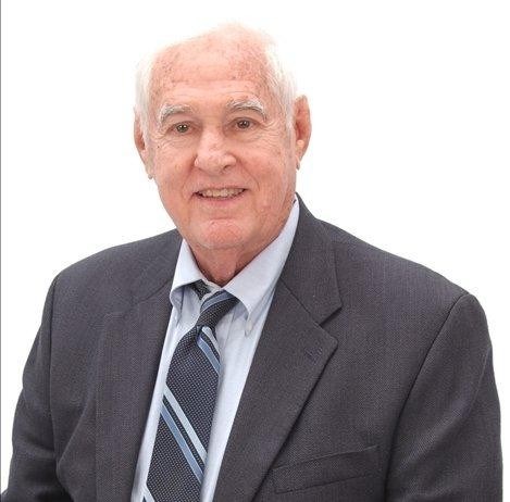 Obituary of Robert Worth Hovater