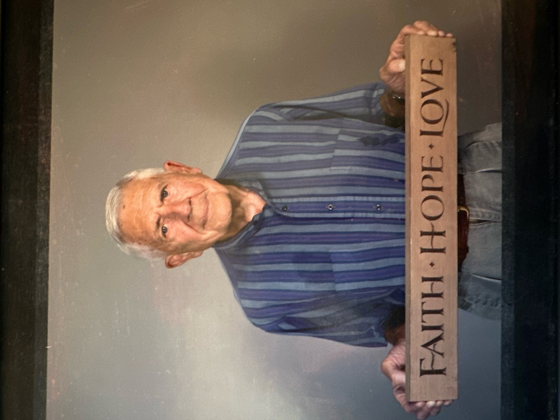 Avis de décès de Charles W Hamberger