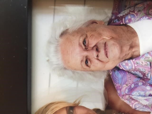 Obituary of Carolyn Craig Sanderson