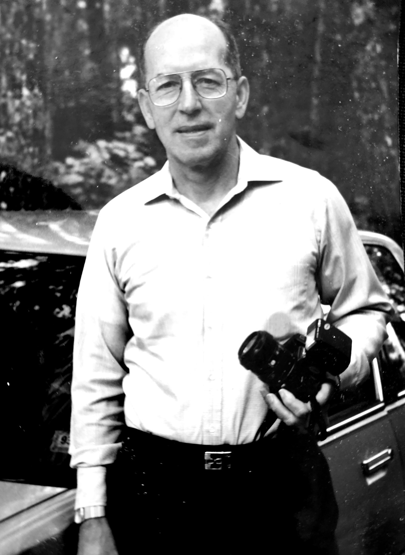 Obituary of Eugene Edward Comiskey