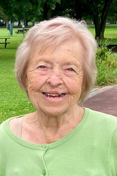 Obituary of Shirley Evelyn Walker