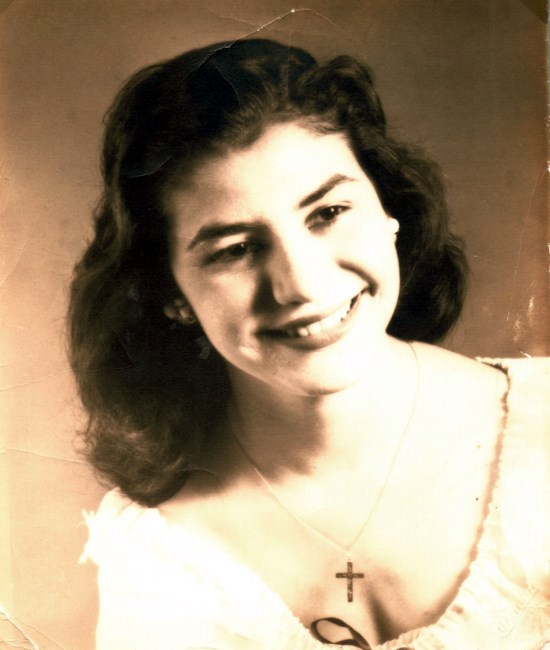 Obituary of Eva R. Quiroga