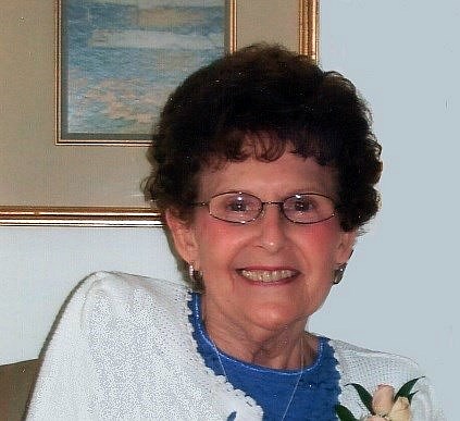 Obituary of Gladys M Moore