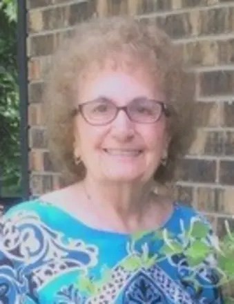 Obituario de Helen Bregianos