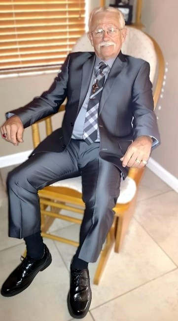 Avis de décès de Ernest Joseph Paquette