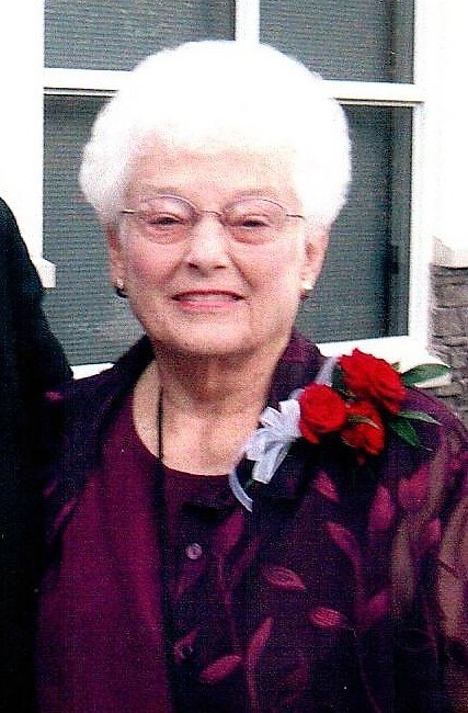 Obituary of Carolynn J. Lowden