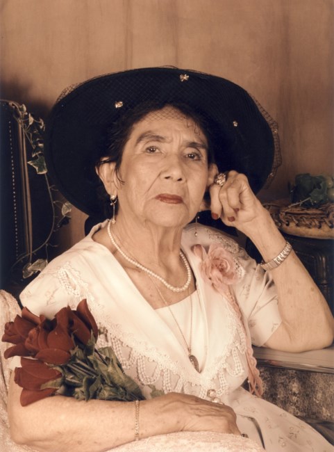 Obituario de Dora Robles