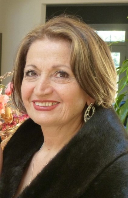 Obituario de Zinat Tebyanian