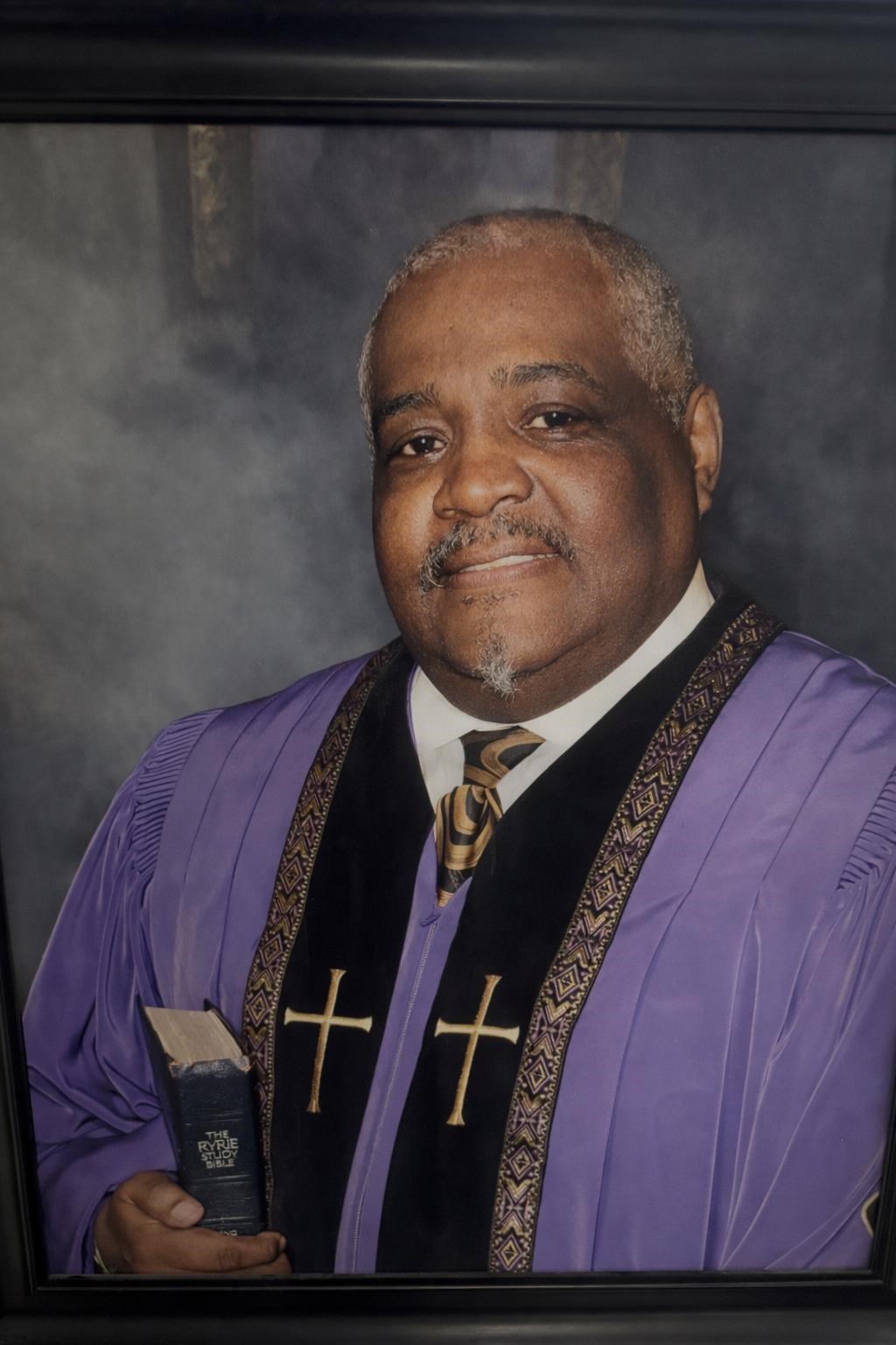Obituario de Dr. Pleze Gardner Jr.