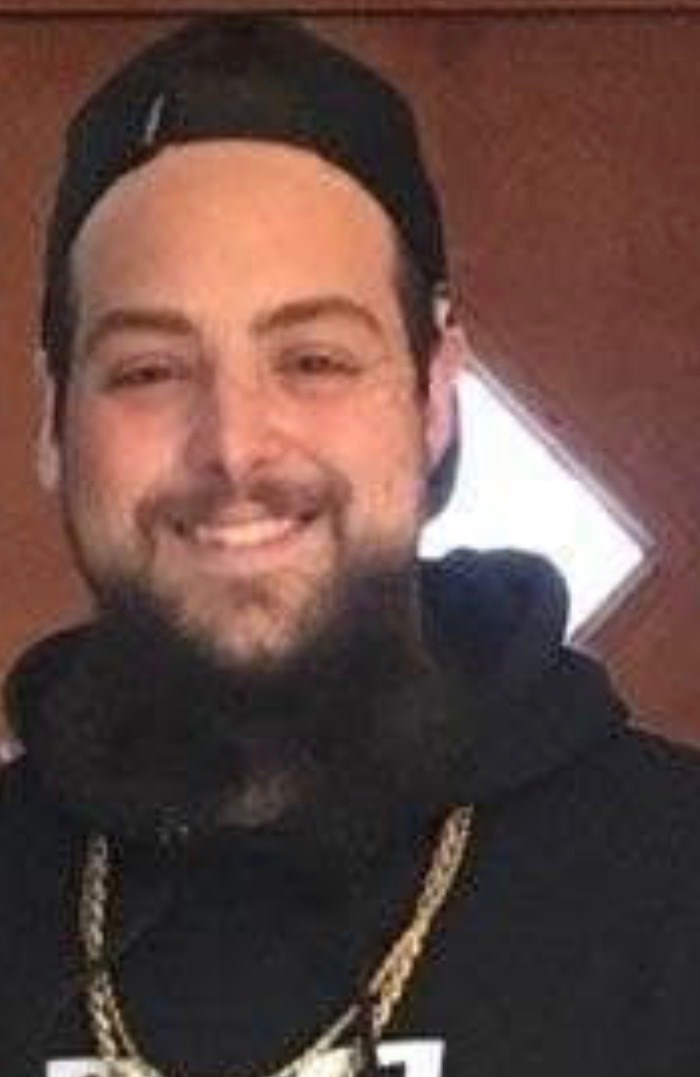 Obituario de Kyle Donovan Perrin