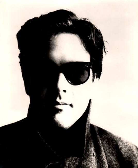 Avis de décès de John Freitas