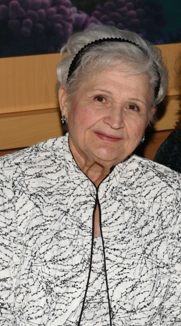 Obituary of Iris Lesley Bailey