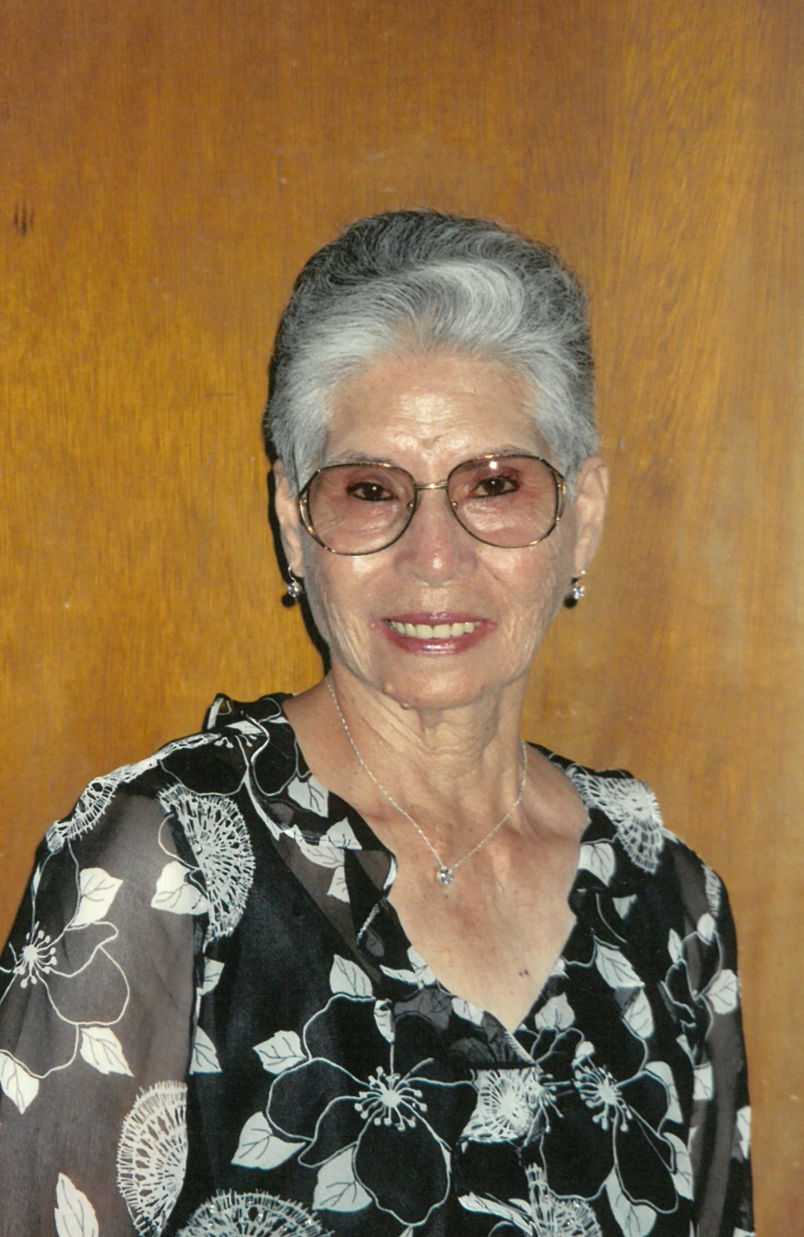 Obituary of Gloria S. Guillen
