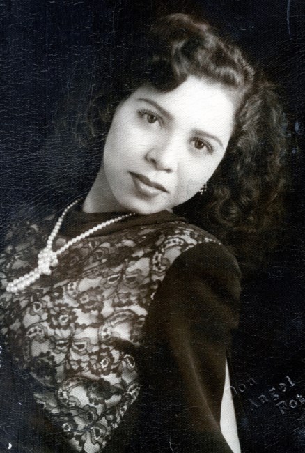 Obituary of Aurora Gutierrez