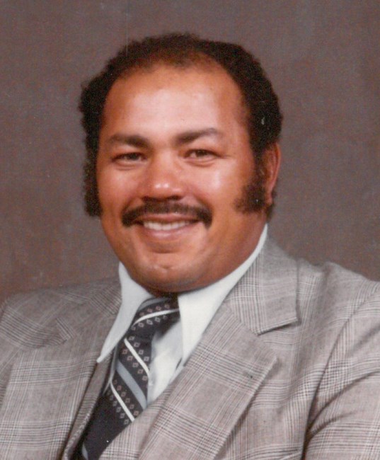 Obituario de Julio S. Hernandez