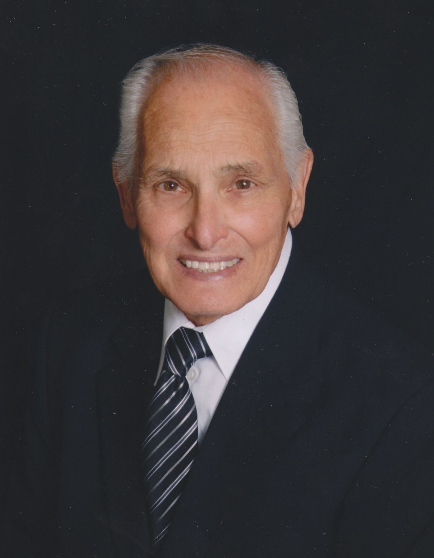 Obituary of Walter Daniel Wood Jr.