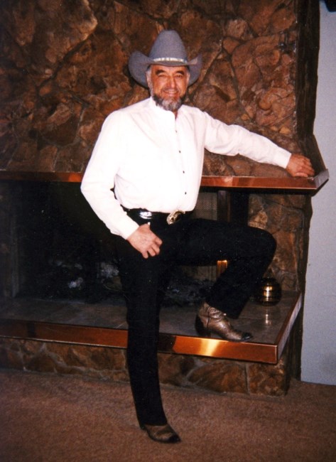 Obituary of Lloyd Jacob Poss