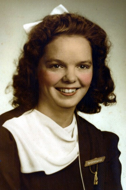 Obituary of Helen Jacqueline Loehr