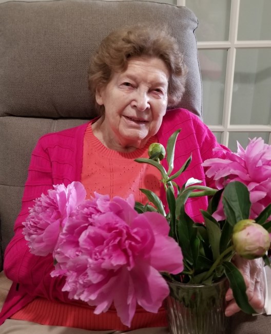 Obituario de Ruth Elfreda McKee