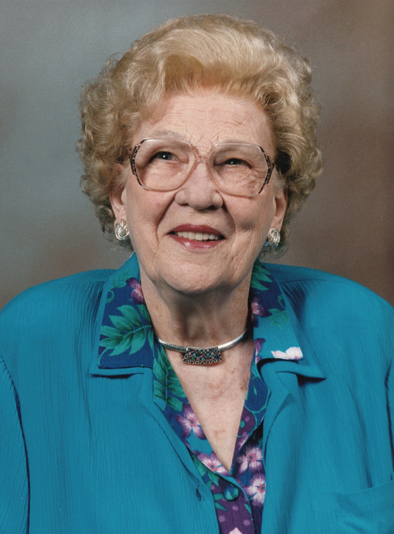 Obituary of Louise Stricklin Peters