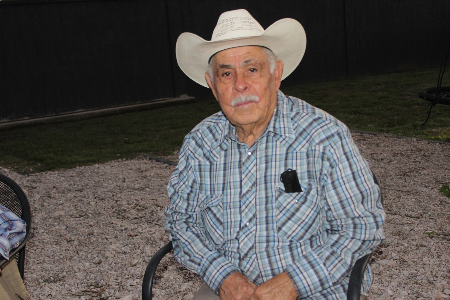 Obituary of Luis Horacio Flores