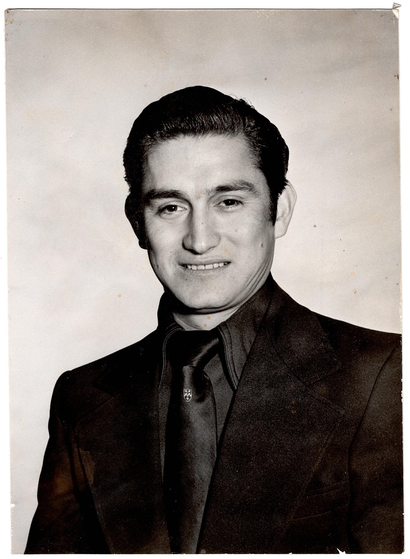 Obituary of Gonzalo Torres