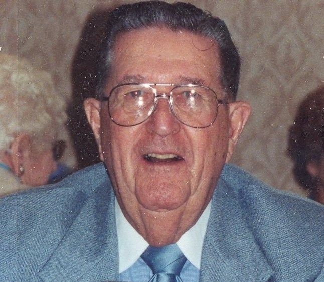 Obituario de Dr. J. Richard Lee