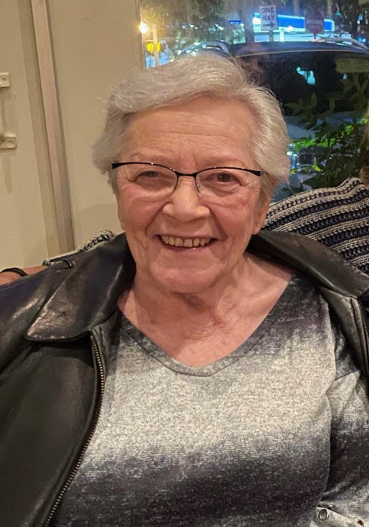Obituary of Arlene J. Berlin