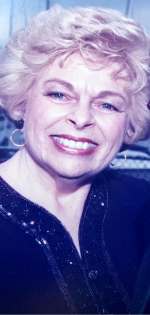 Obituary of Ruth Backer