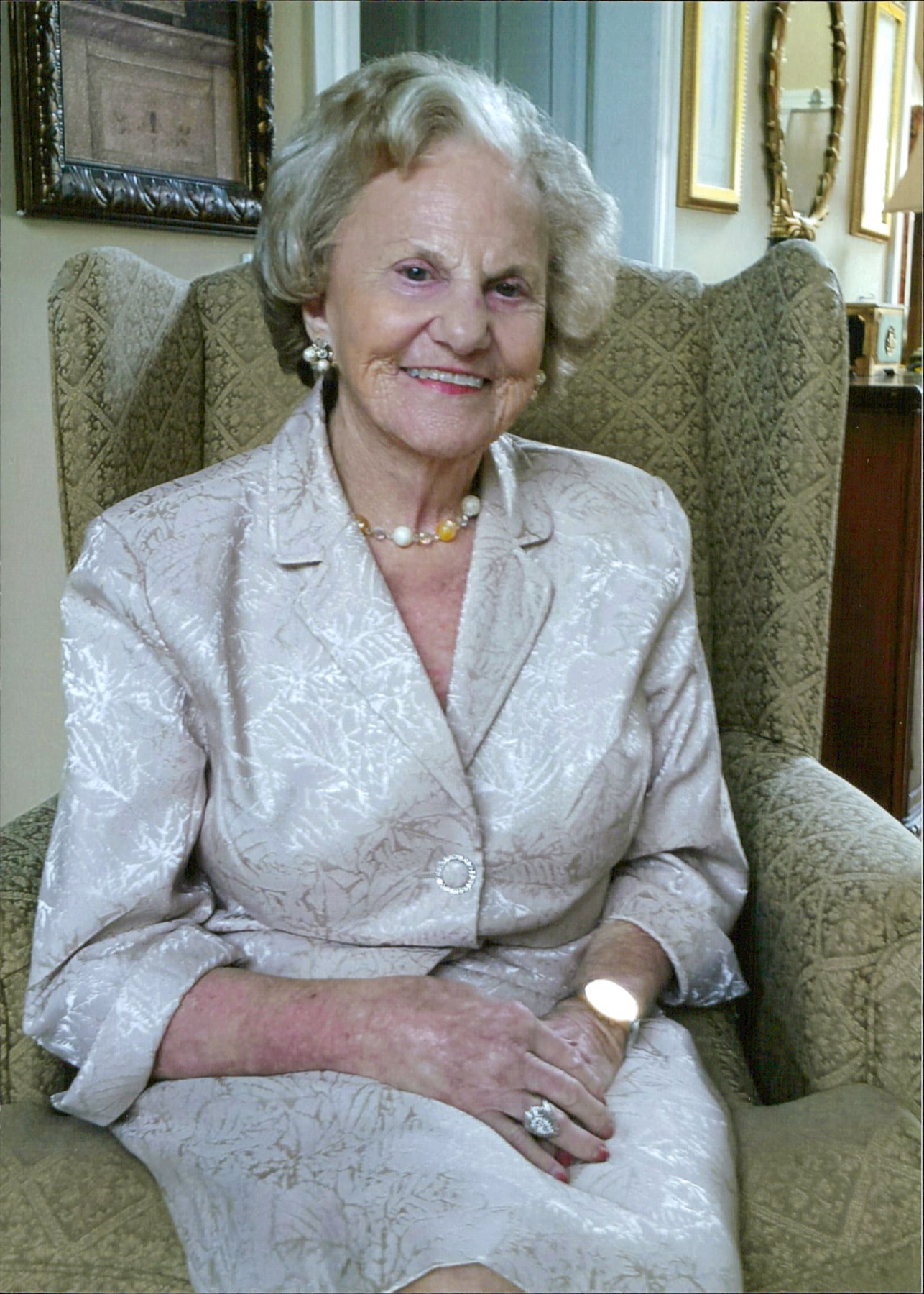 Obituary of Doris E Mock