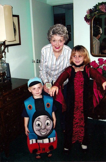 Obituary of Marie L. "Renee" Palmer