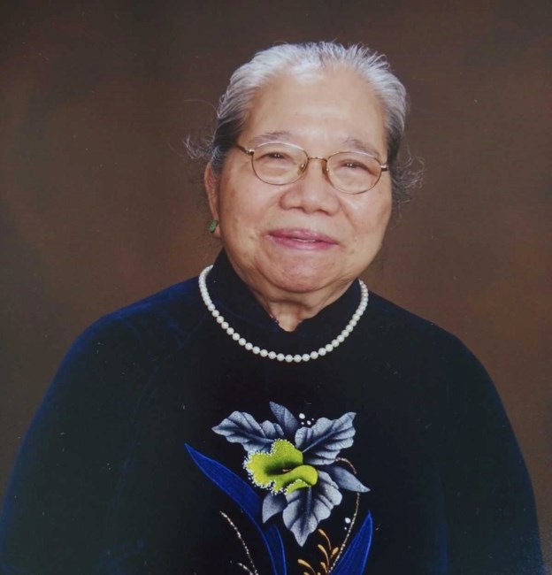 Obituary of Ua Thi Dang