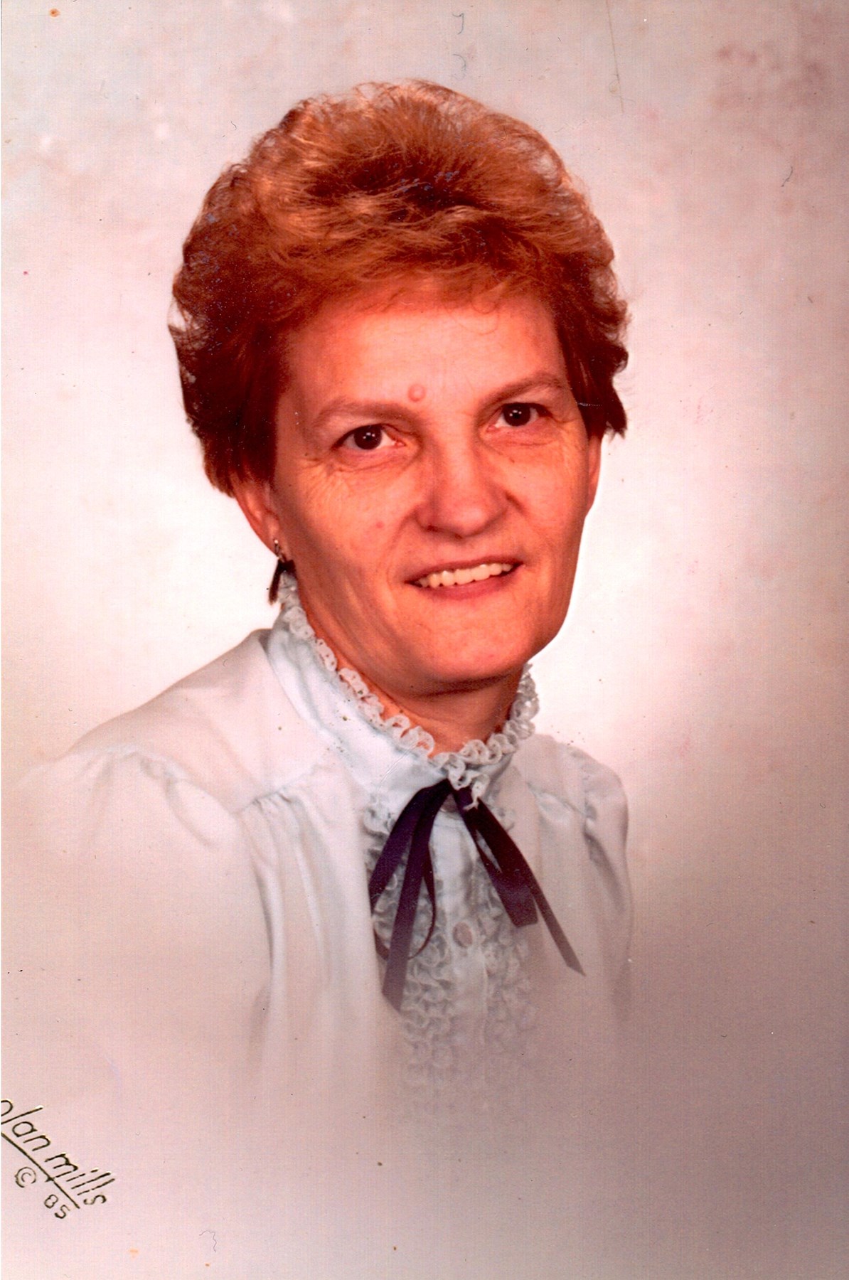Obituary of Earle "Cathy" Catherine Wolff