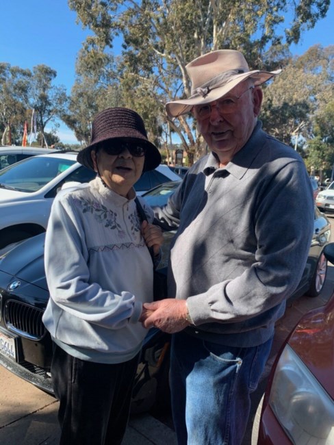 Obituary of Mikako Jones