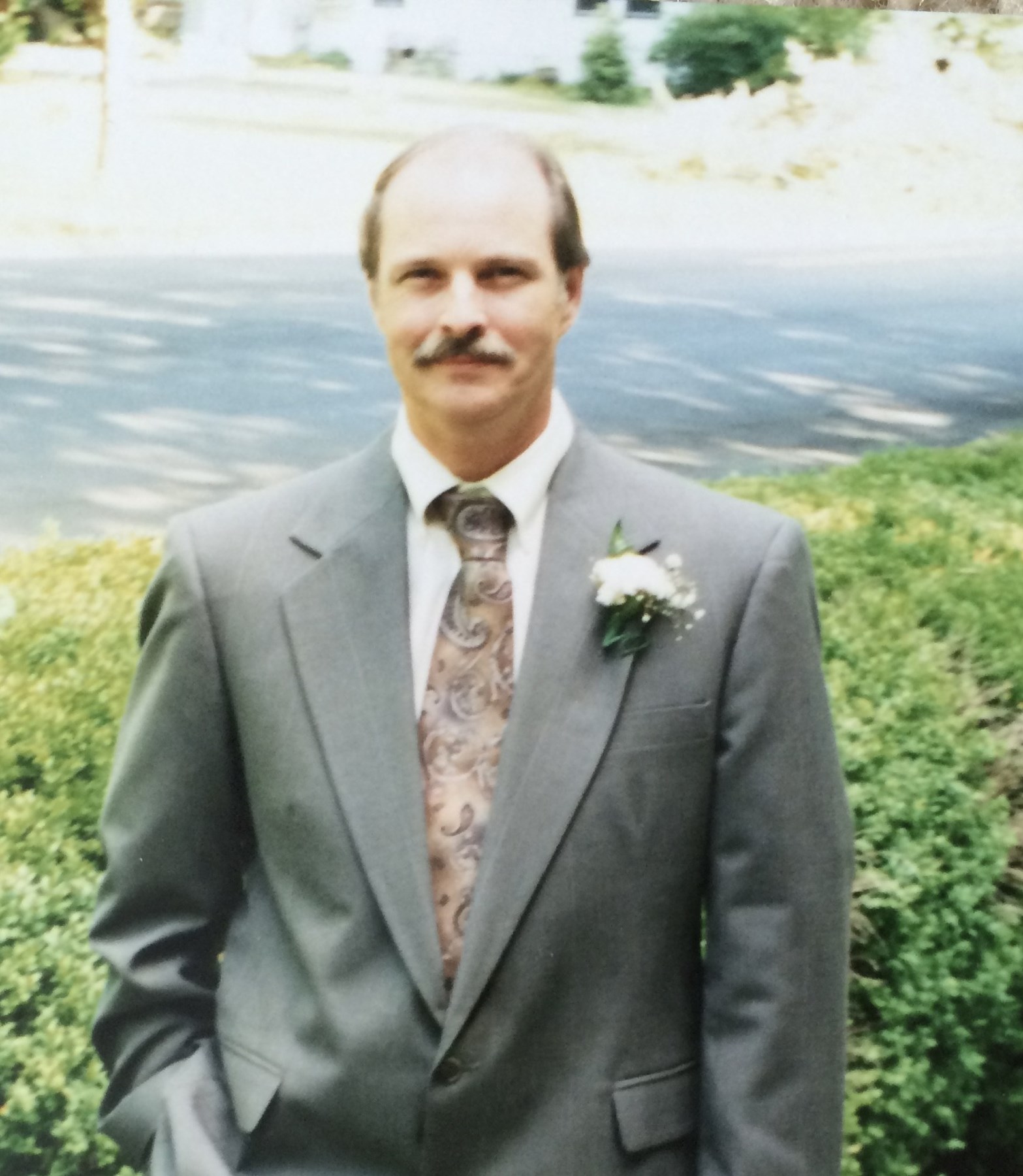 Obituary of William Robert Davis