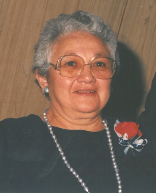 Obituario de Ethel Betsy Wiens