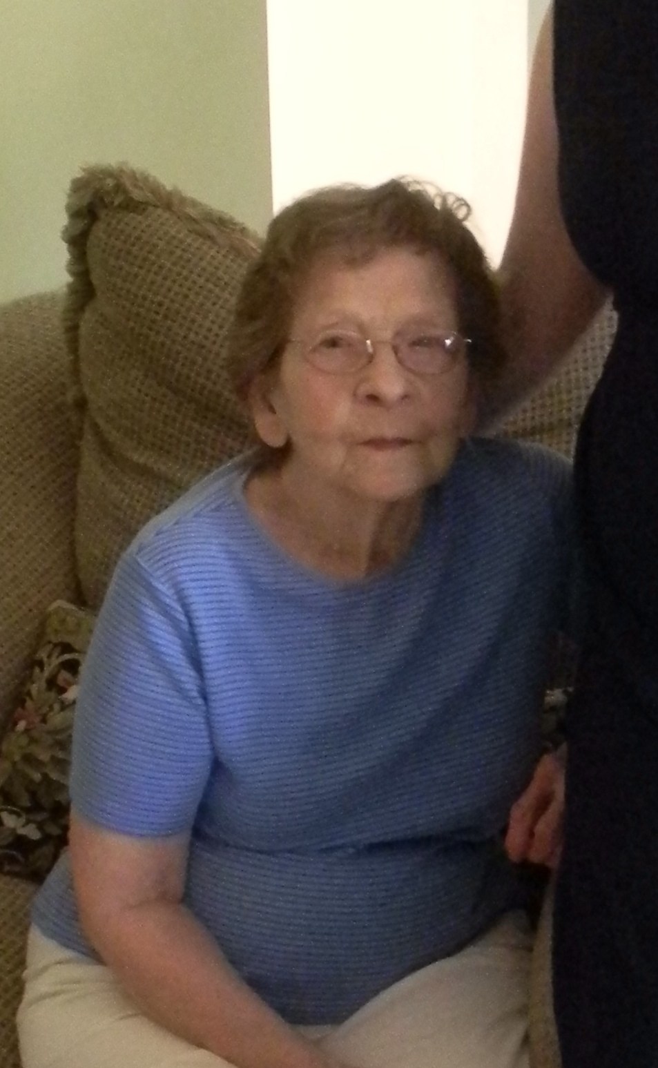 Obituary of Joyce Loy