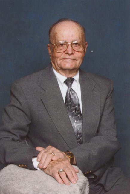 Obituary of Manuel Vergene "Gene" Fowler