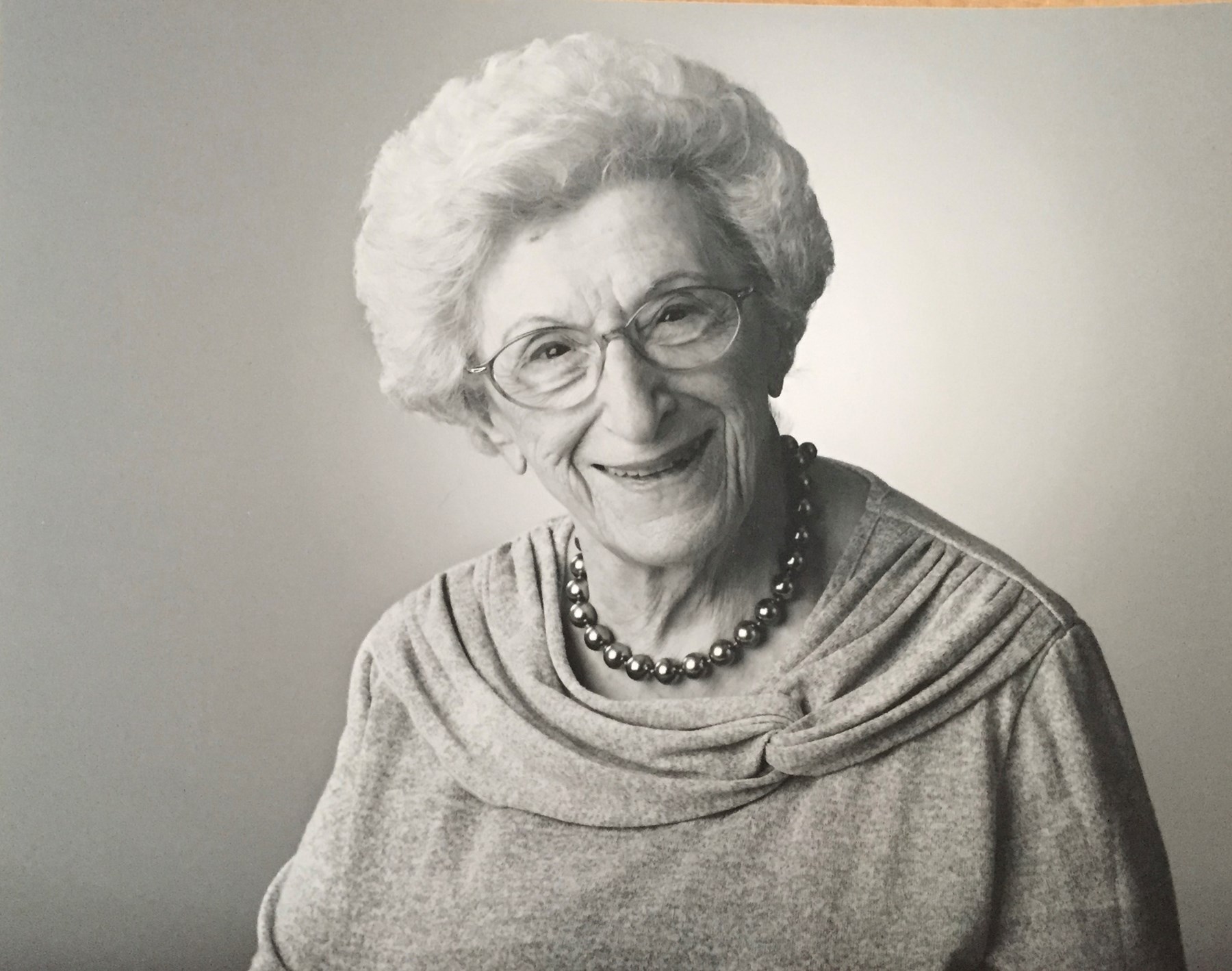 Obituary of Hannah Deutch