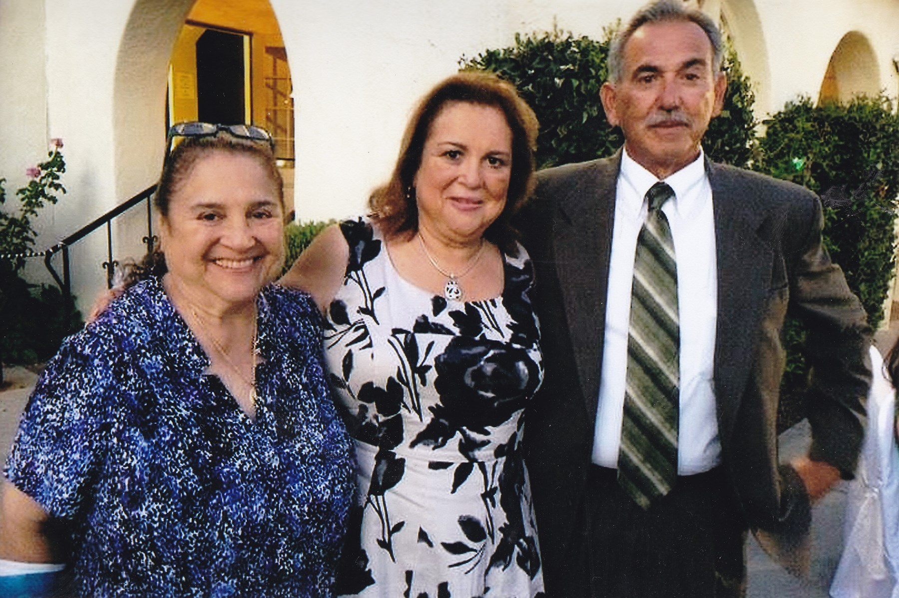 Obituary of Maria Elena Castillo