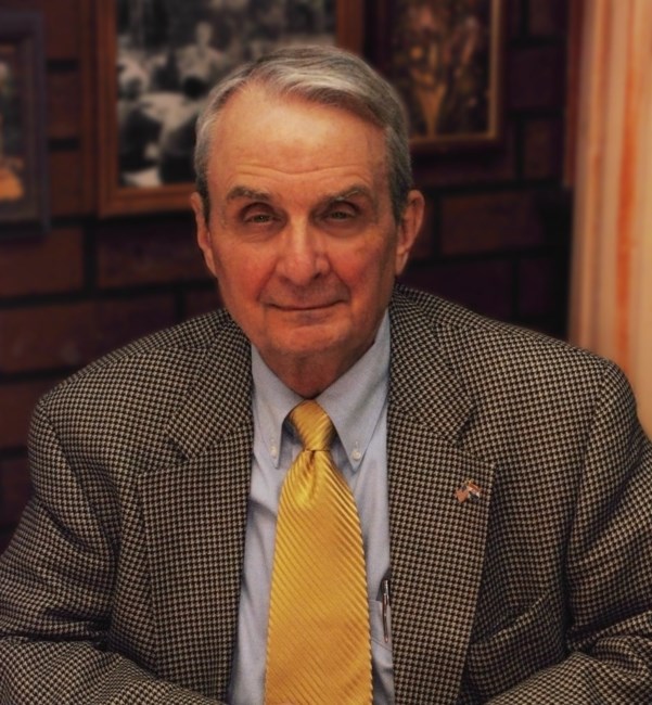 Obituary of Edgar Lloyd Lustig