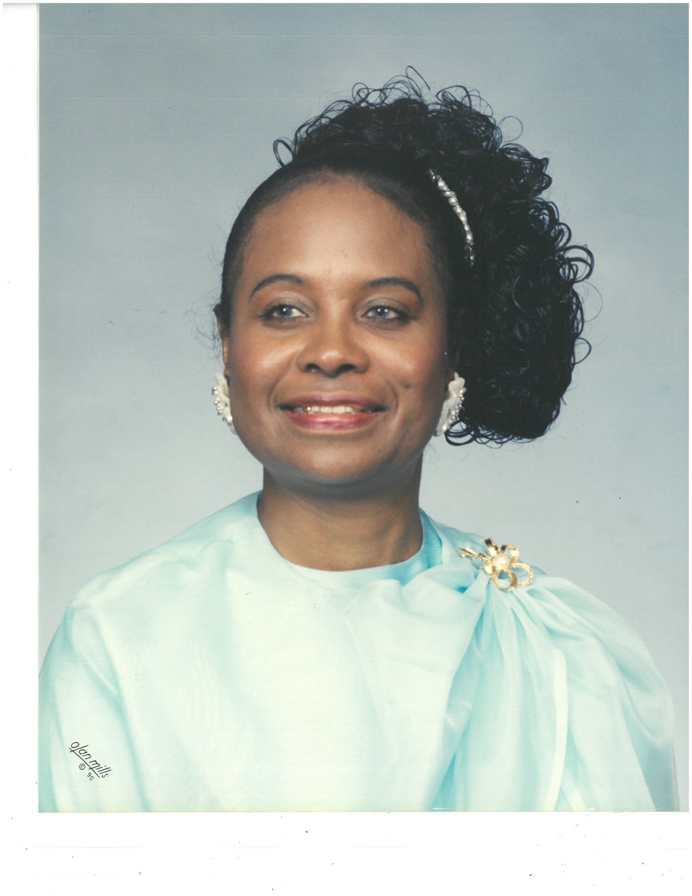 Obituary of Queen Esther Sutton